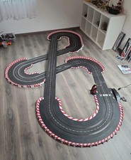 Carrera Digital 124 Startpackung Komplettset Grundpackung 1:24 Auto Renn Bahn