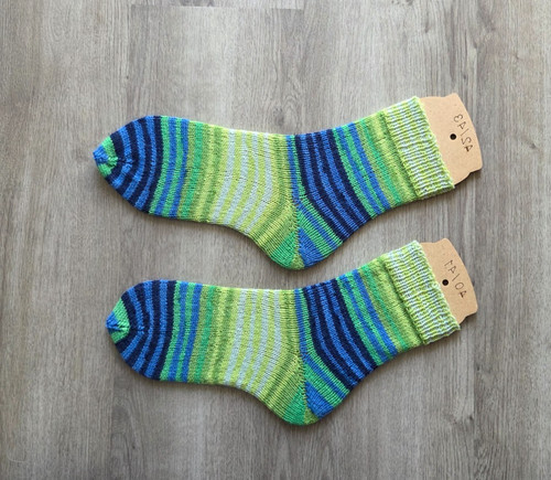Handgestrickte socken - socken, /