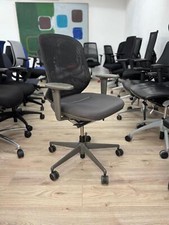 Vitra - Meda Chair Pro - Bürodrehstuhl - Stoff  - Grau - A802