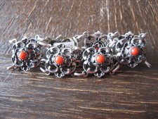 prächtiges Trachtenschmuck