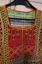 Traditionelles Afganisches Kleid Hand bestickt Seide Goldfäden Gr 42 44