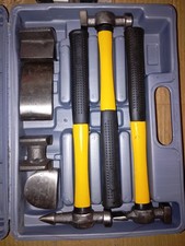 Profi Ausbeulsatz Ausbeulset Hammer Amboss Ausbeulwerkzeug Satz Werkzeug-Koffer