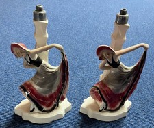 Porzellan- ober Keramikfiguren 2 Stck.