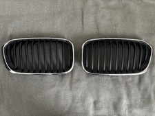 2x Orginale BMW 1er F20 F21 LCI Nieren Gitter  L+R 7371748 7371747