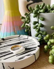 Moderner weißer Emaille Ring