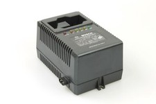 Bosch 7692930485 - 486 Automatik Ladegerät FuG 10 10a 13a / 7,5V/450 - 800mAh