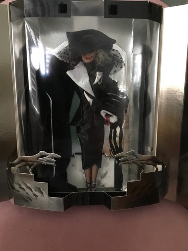 Barbie als glenn - barbie, cruella