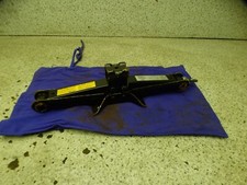 Wagenheber Scherenwagenheber Radschlüssel Abschlepphaken Peugeot 4007