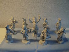 9 Porzellanfiguren