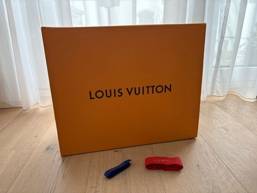 Orig louis vuitton xxl - xxl, box