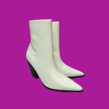 PUBLIC DESIRE Phoenix