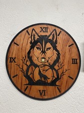 Wanduhr Wolf Wolfskopf Uhr