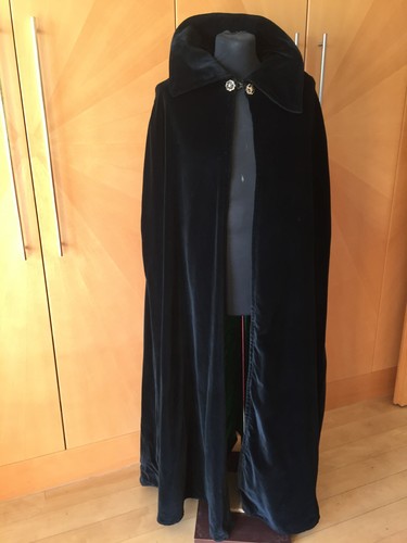 Samtumhang mit hohem kragen - mit,