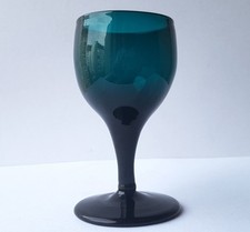 1. von 4. Glas Becher
