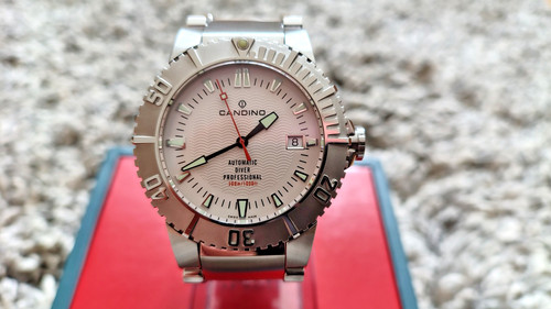 Candino deep reef - candino, diver