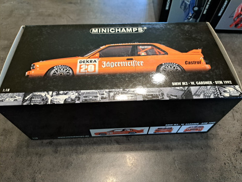 Bmw e30 dtm minichamps - bmw,