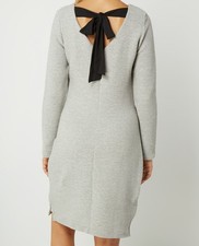 Wunderschönes BOSS-Kleid mit Cut-Out Schnürung am Rücken Gr. XL NEU 