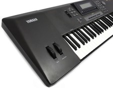 YAMAHA QS300 61 Tasten