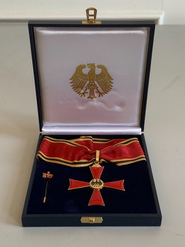 Großes bundesverdienstkreuz - großes,