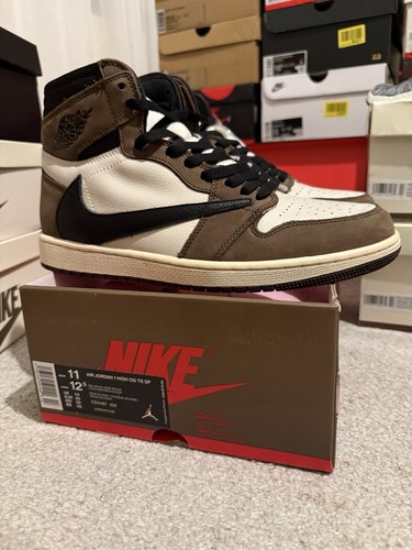 Nike air jordan high travis - 1,