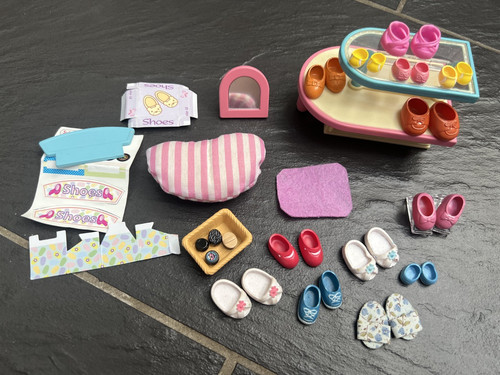 Sylvanian families - sylvanian,