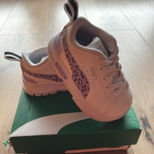 Puma Mayze Wild Baby Sneaker Gr. 20 Weiß mit Lila Leopardenmuster Babyschuhe