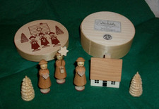 Kurrende m .Bäumen/Haus  u.Spanschachtel - holzfarben -Erzgebirge