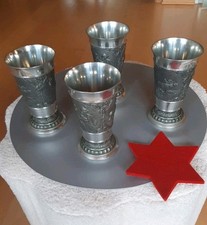 4 St. Zinnbecher mit