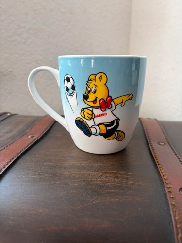 Haribo tasse mit fußball - haribo,