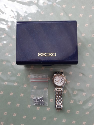 Seiko kinetic automatic - seiko,