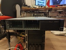 Lenovo System x3650 M5 Server 2x E5-2640 v4 CPU 0GB PC4 8x SFF 2,5