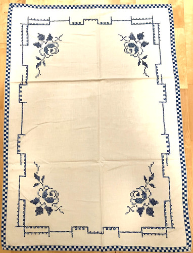 Wunderschöne alte tischdecke - wunderschöne,