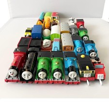 Thomas & seine Freunde TOMY Plarail Sir Topham Hatt James Hiro Percy Tekoro e...