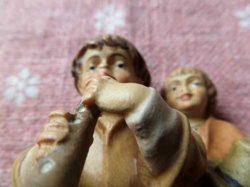 Krippen figur flöte spielend - figur,