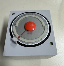 Centra Zentra Honeywell SU30 Schaltuhr Analoguhr  Heizungsregler