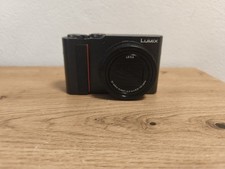 Panasonic Lumix DC-TZ202 Grau
