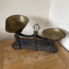 Antike gusseisen waage webbs - antike,