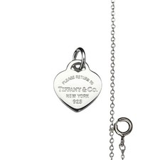 Tiffany & Co. Kettenanhänger aus Silber an extra Öse und Kette in Geschenkbox