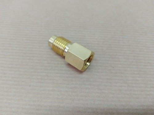 Adapter serviceventil r12 - r12, /