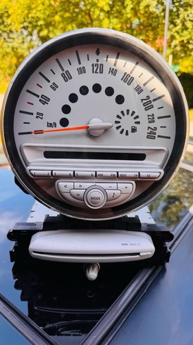 Mini cooper r56 radio - mini,