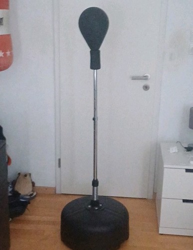 Freistehender standboxsack mit - freistehender,