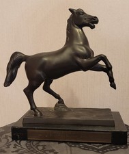 Bronzefigur steigendes pferd - bronzefigur,