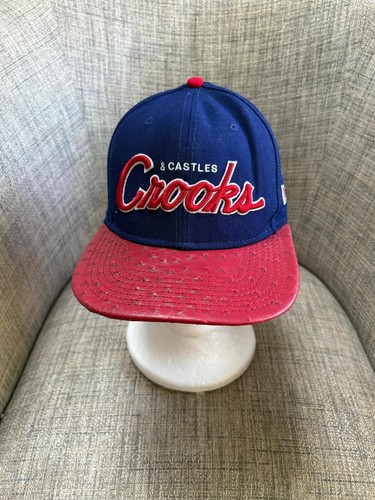 Crooks castles new era - new, hut