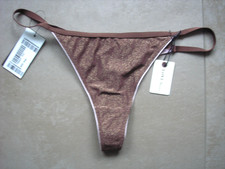Love stories string - string, tanga
