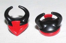 13464V, 2x Helm, Hörnerhelm