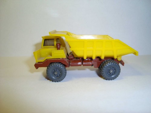 Gelber dumper perlini von - h0,