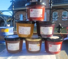 6 Gläser  selbstgemachte