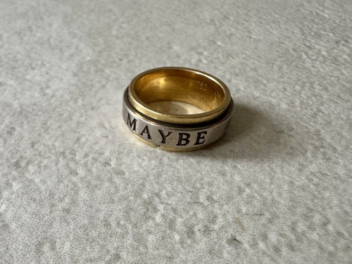 Piaget ring possession yes - ring,