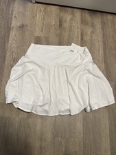 Neu Etikett -  H&M Skort weiß