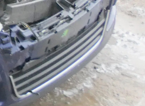 Passat gitter unter dem - vw,